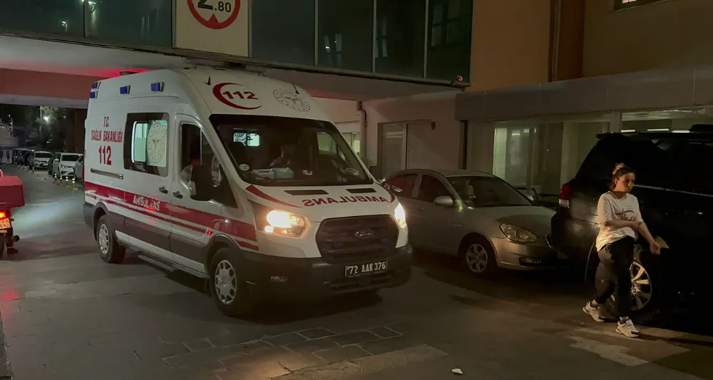 Şimşek korkusu genç kızı hayattan kopardı