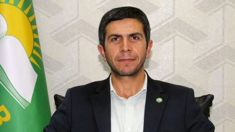 Özaslan’dan Büyükşehir’e borç eleştirisi