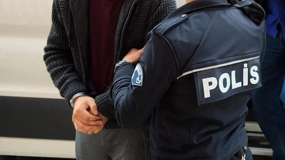 Çeşitli suçlardan aranan 3 kişi yakalandı