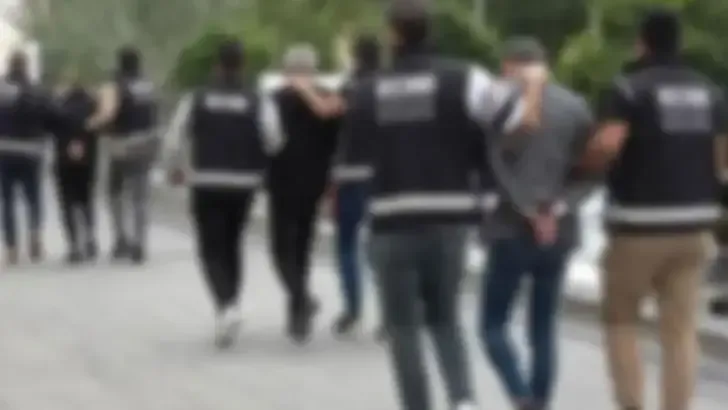 12 suçtan arama kaydı bulunan şahıs yakalandı