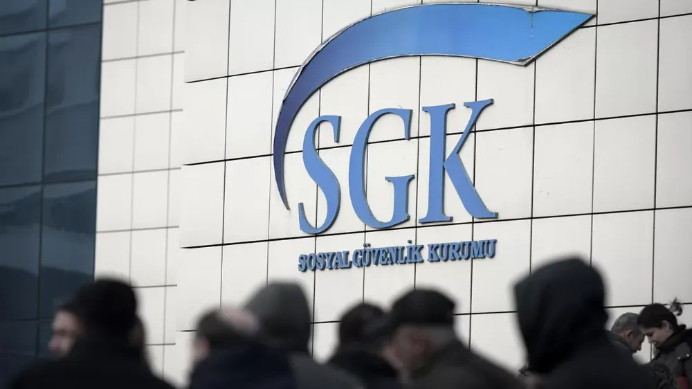 SGK'nin "emekliler.gov.tr" internet sitesi erişime açıldı