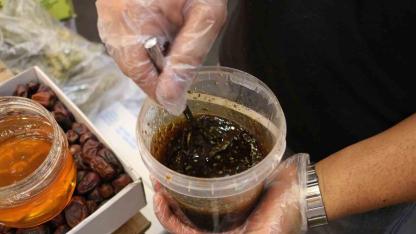 25 bitkiden yaptığı özel karışımla bin bir derde deva oluyor