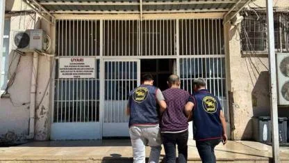 30 yıl hapis cezasıyla aranan cezaevi firarisi yakalandı