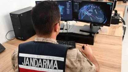 52 vatandaşı toplam 2 milyon TL dolandıran 17 şüpheli tutuklandı