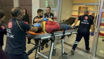 Adıyaman - Şanlıurfa karayolunda otomobil takla attı: 4 ağır yaralı