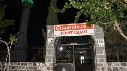 Şanlıurfa'da cami bahçesinde gömülü yeni doğmuş bebek cesedi bulundu