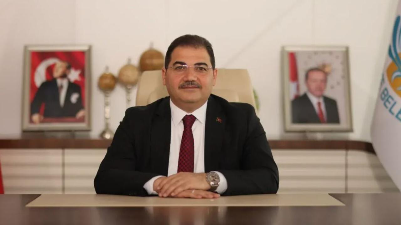 Canpolat’tan 19 Ekim Muhtarlar Günü Mesajı