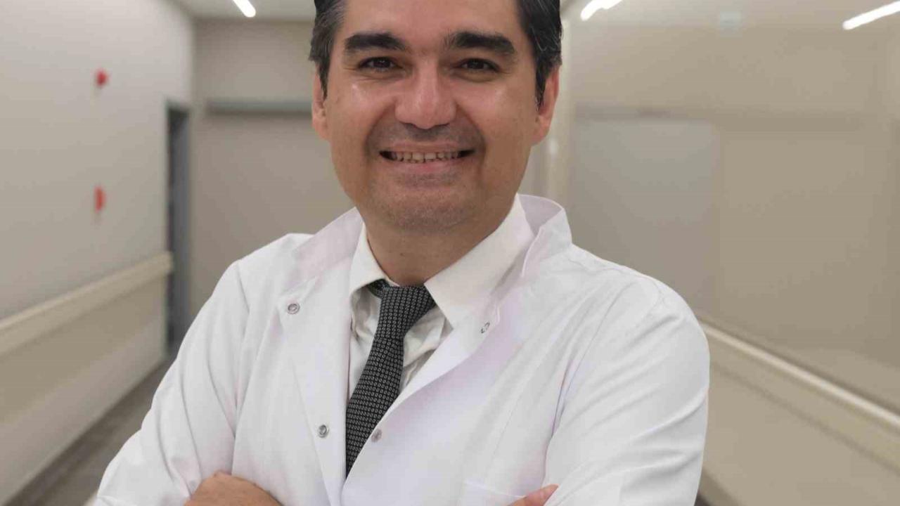 Çocuklara göz damlasını doğru damlatmak için öneriler