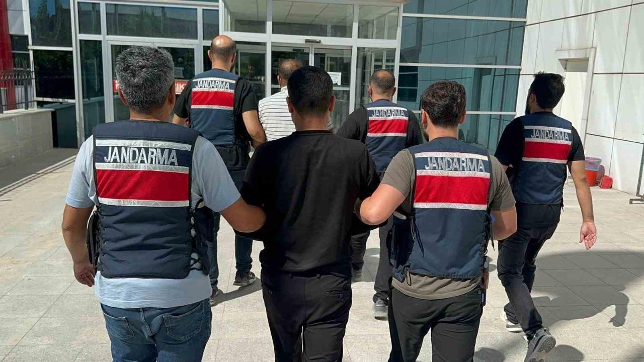 DEAŞ operasyonu: 2 şüpheli tutuklandı