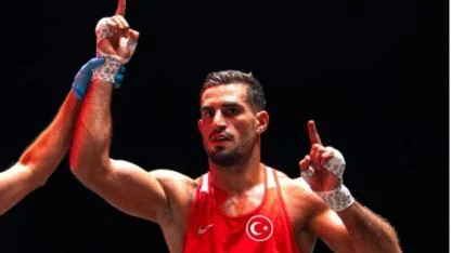 Emrah Yaşar, Dünya Boks sıralamasında ilk 5’e girdi