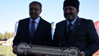 HRÜ'den 'Geçmişten Geleceğe Ata Sporlarımız' etkinliği