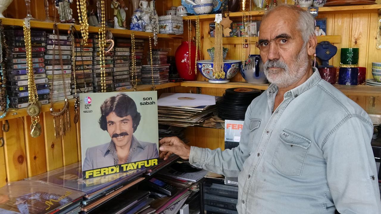 İnsanlar nostaljik müziğe yönelince plak satışları arttı