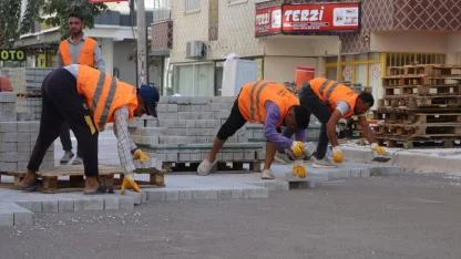 Karaköprü Belediyesinden prestij sokak çalışmaları