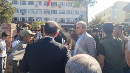 Kaymakamlık önünde cenaze eylemi