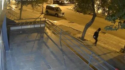 Kuyumculara silahlı saldırı: 100 bin dolar istediler