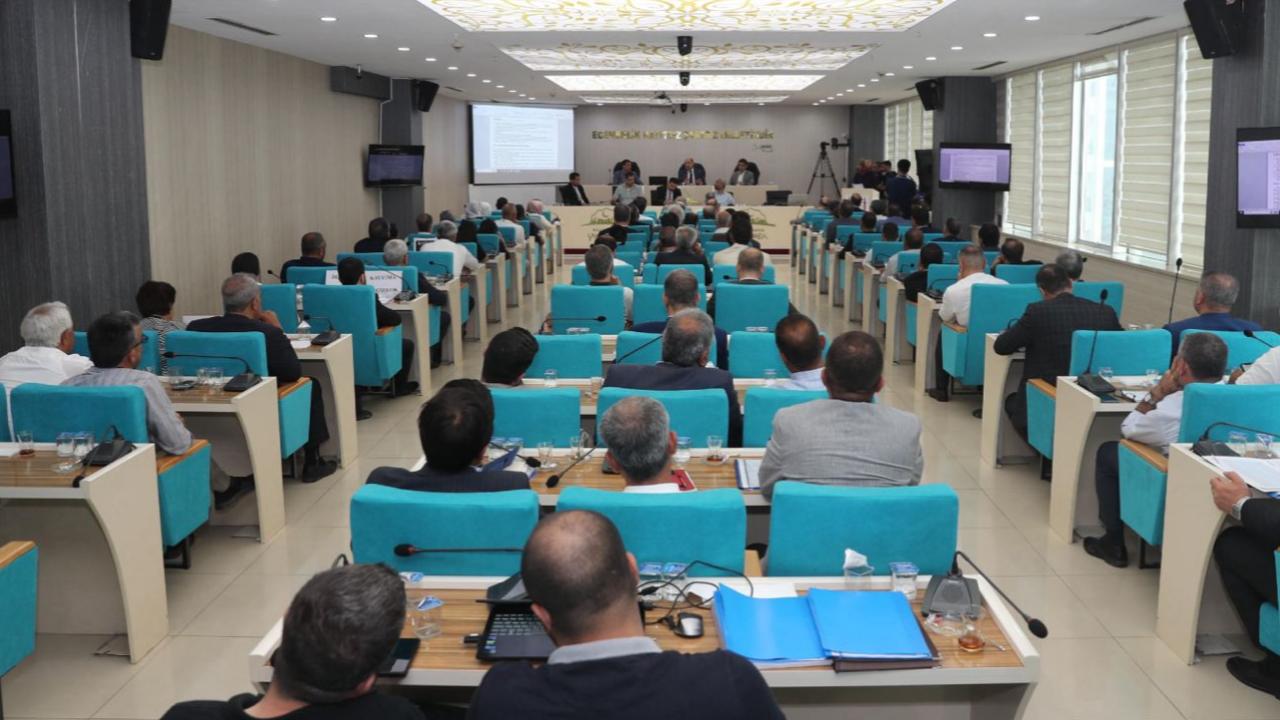 Meclis toplanıyor: Gündemde mali konular var