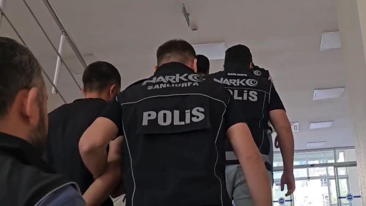 Polisten 17 adrese eş zamanlı baskın: 8 gözaltı