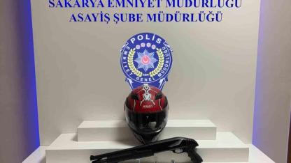 Motosiklet kaskıyla geldi, tüfekle 2 kişiyi yaraladı: 3 gözaltı