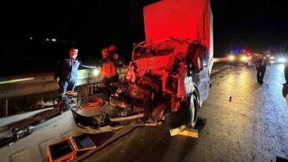 Şanlıurfa – Antep karayolunda feci kaza: 1 ölü, 1 yaralı