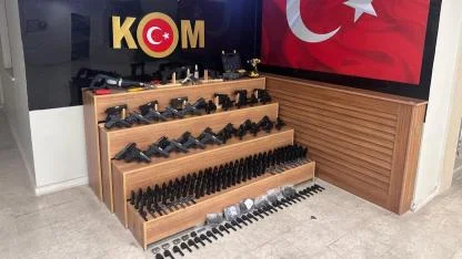Şanlıurfa’da 37 tabanca ele geçirildi: 3 gözaltı