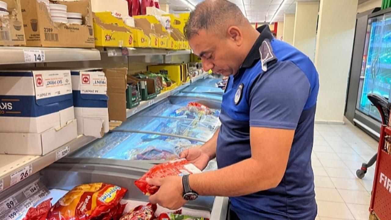 Şanlıurfa&#039;da bozuk tavuk ele geçirildi
