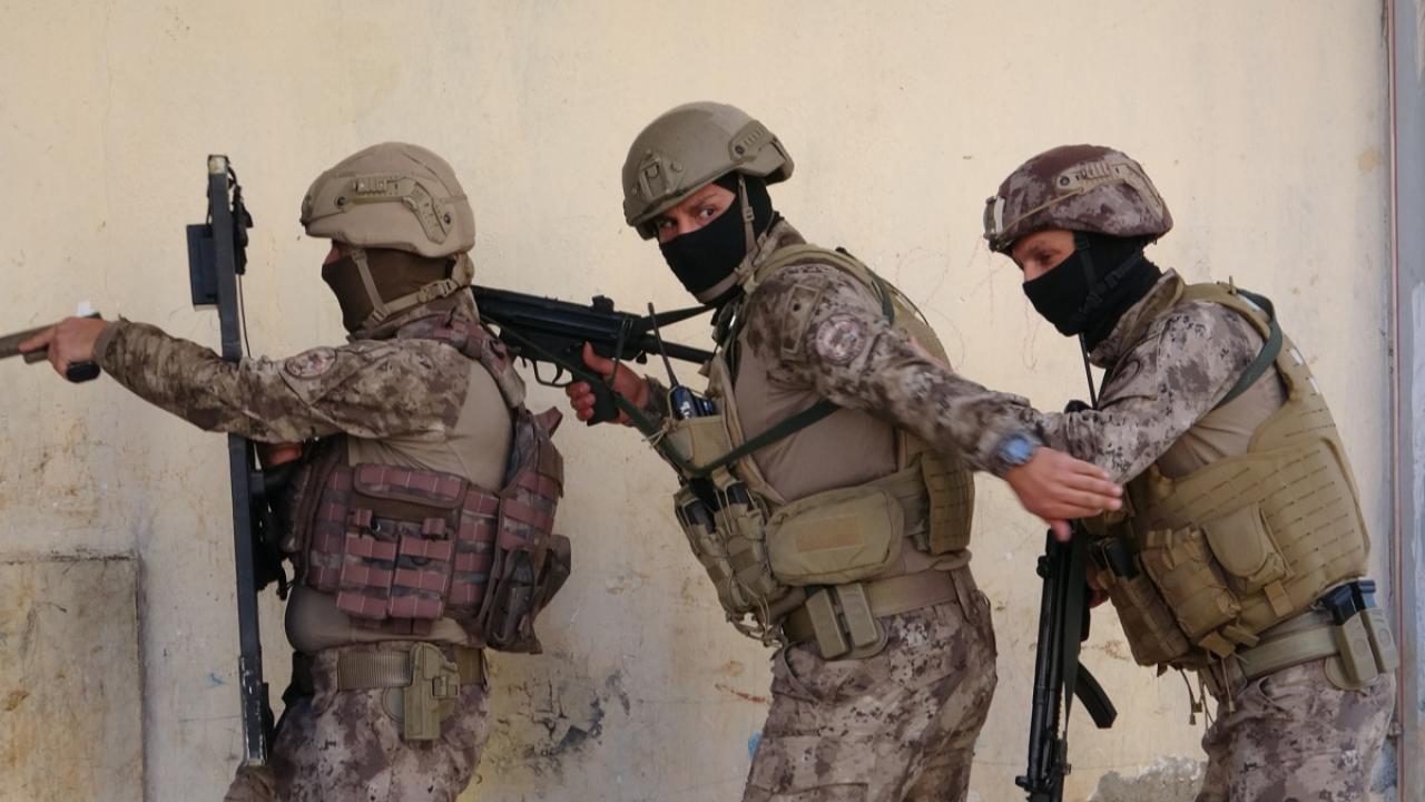 Şanlıurfa’da FETÖ üyelerine operasyon