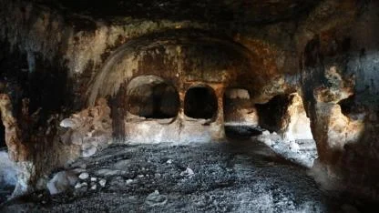Şanlıurfa’daki Keşiş Mağaraları kaderine terk edildi