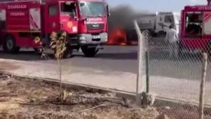 Seyir halindeki kamyon alev aldı