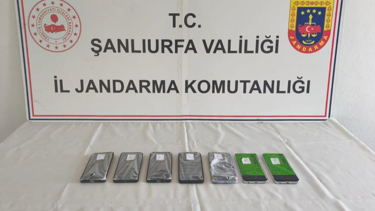 Suruç ve Birecik’te ‘uyuşturucu ve telefon’ operasyonu