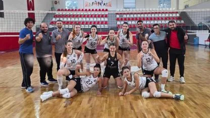 Viranşehir Kadın Voleybol takımının bileği bükülmüyor
