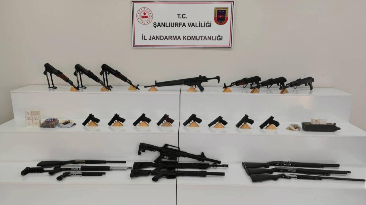 Viranşehir ve Karaköprü’de operasyon: 12 gözaltı