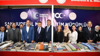 28 Yazar Öğretmen Okurlarıyla Buluştu