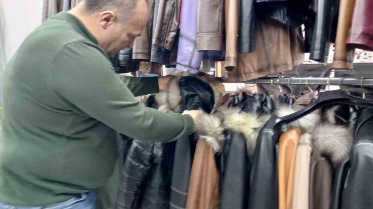 36 yıllık deri ustasının çağrısı: &quot;Çırak yetişmiyor, meslek unutuluyor&quot;