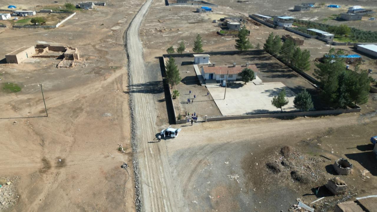 Büyükşehir, kırsalda bozuk yol bırakmıyor