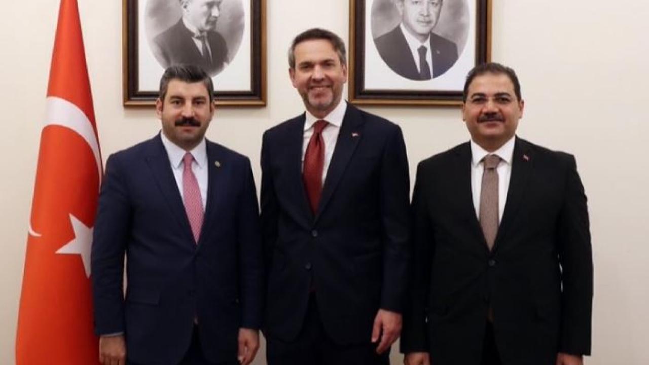 Canpolat ve Eyyüpoğlu’ndan Bakan Bayraktar’a ziyaret