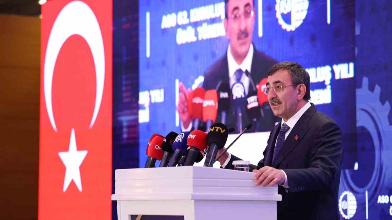 Cumhurbaşkanı Yardımcısı Yılmaz: &quot;&quot;Enflasyon tekrar düşüş eğilimine girmiş durumda&quot;