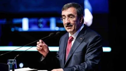 Cumhurbaşkanı Yardımcısından evlenecek çiftlere müjde