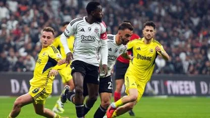 Derbide gol düellosu! Nefes kesen maçta kazanan Fenerbahçe