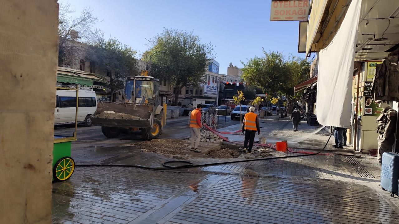 Divanyolu&#039;nda yenileme çalışmaları sürüyor