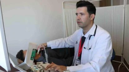 Doç. Dr. Topaloğlu’ndan "obezite iğnesi" uyarısı: "Tetkiksiz kullanım riskli olabilir"