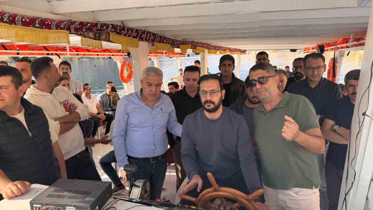 Halfeti’de gemi sevk ve idare belgesi sınavı yapıldı