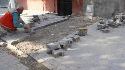 Haliliye Belediyesi, Yavuz Selim Mahallesi’nde üstyapı çalışmalarını sürdürüyor