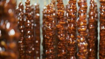 Havalar soğudu, cevizli pekmezli sucuk satışları arttı