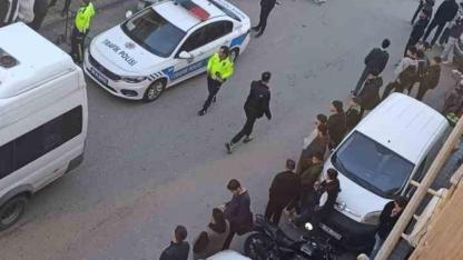 İki grup arasında bıçaklı kavga: 2 yaralı