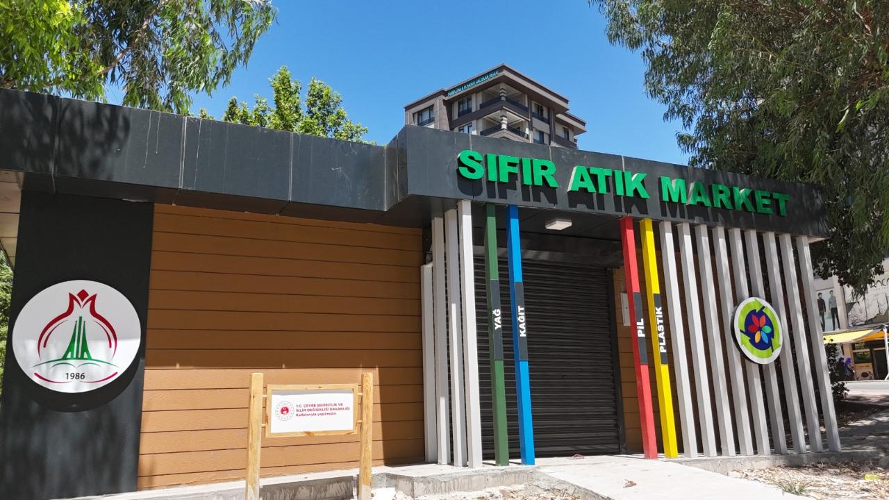 Karaköprü Belediyesi&#039;nden çevreye duyarlı proje: ‘Sıfır atık market’ kazandırıldı