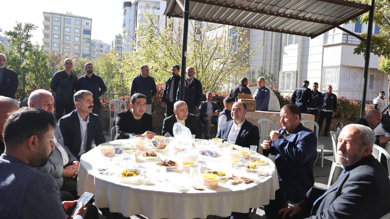 Karaköprü&#039;de asırlık gelenek Ali Baba Hayratı yaşatılmaya devam ediyor