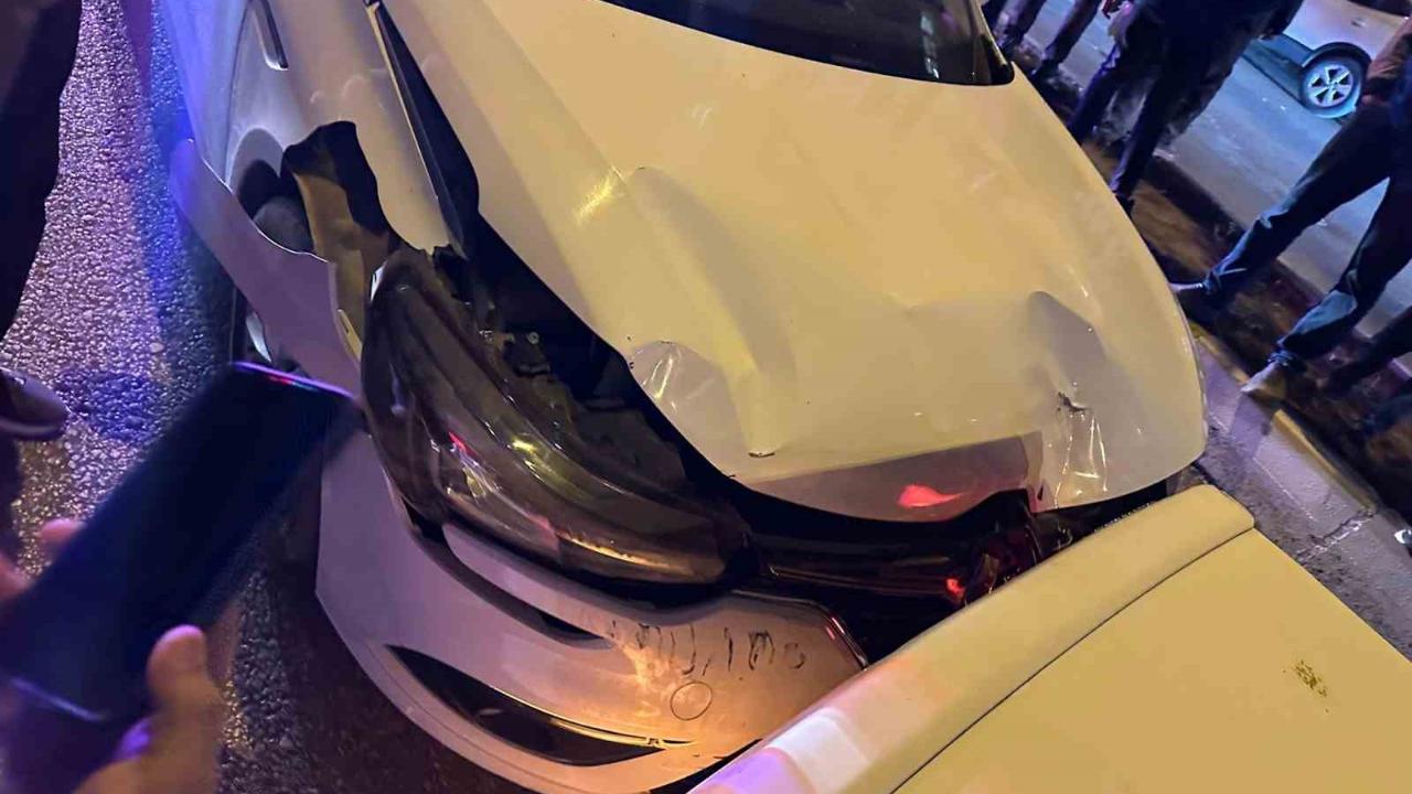 Maddi hasarlı trafik kazası