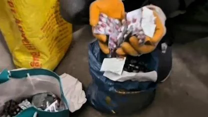 Oto lastiklerinin içinde yüzlerce uyuşturucu hap ele geçirildi