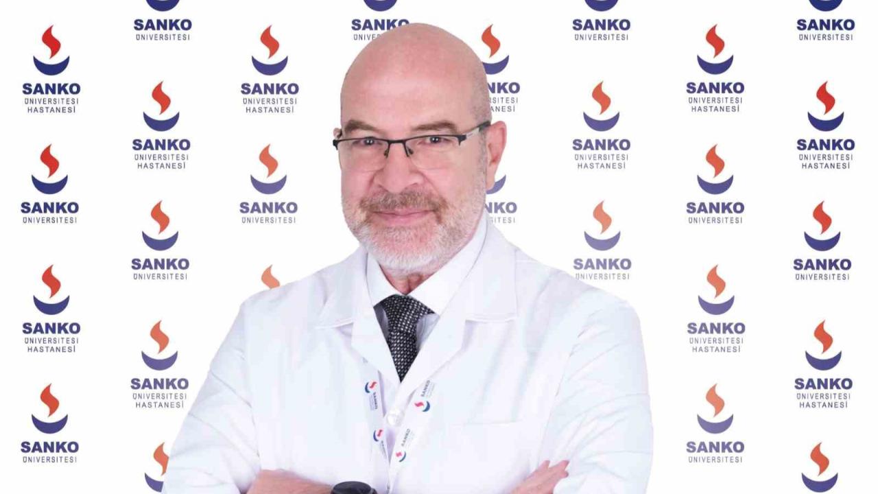 Prof. Dr. Ahmet Balık: &quot;Pankreas kanseri, genellikle erken dönemde belirti vermediği için geç evrelerde tanı alır&quot;