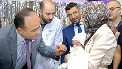 Sağlık camiası Prematüre bebeklerle bir araya geldi